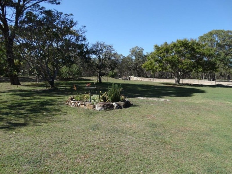 153 Matchbox Road, Deepwater QLD 4674