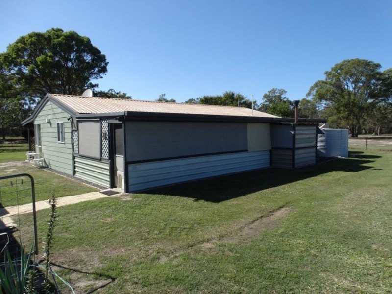 153 Matchbox Road, Deepwater QLD 4674