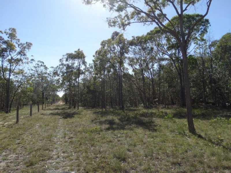 153 Matchbox Road, Deepwater QLD 4674
