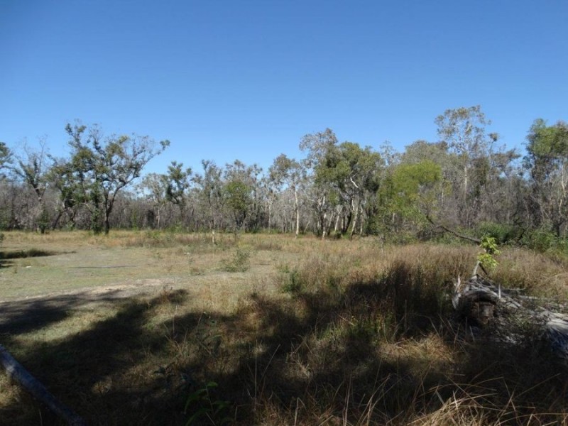 663 Capricornia Drive, Deepwater QLD 4674