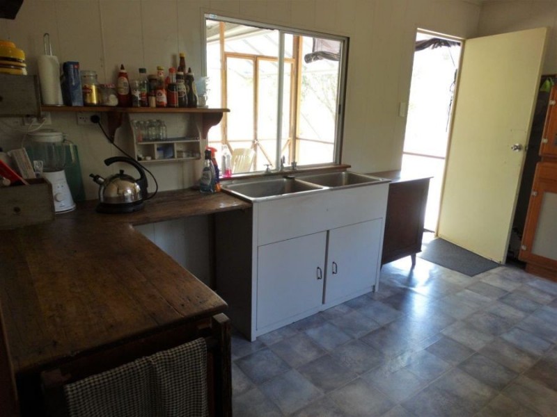 413 Capricornia Drive, Deepwater QLD 4674