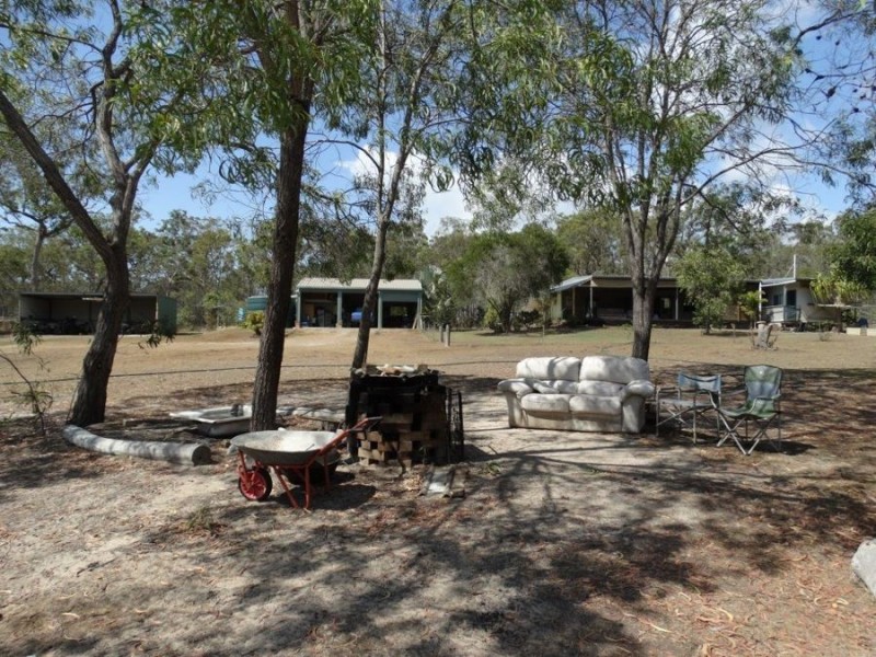 413 Capricornia Drive, Deepwater QLD 4674