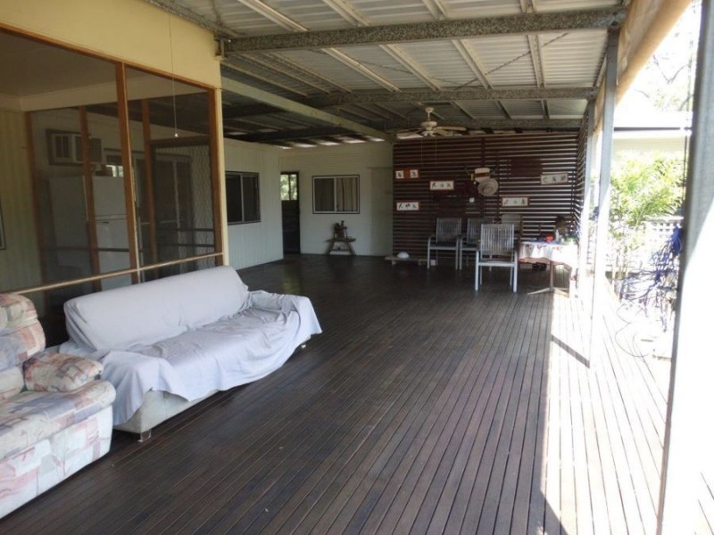 413 Capricornia Drive, Deepwater QLD 4674