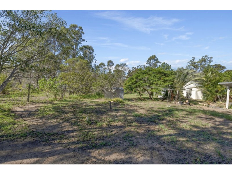 27 Petersens Road, Yandaran QLD 4673