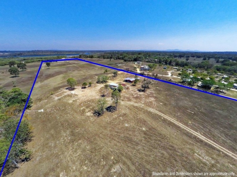 1392 Coast Road, Baffle Creek QLD 4674