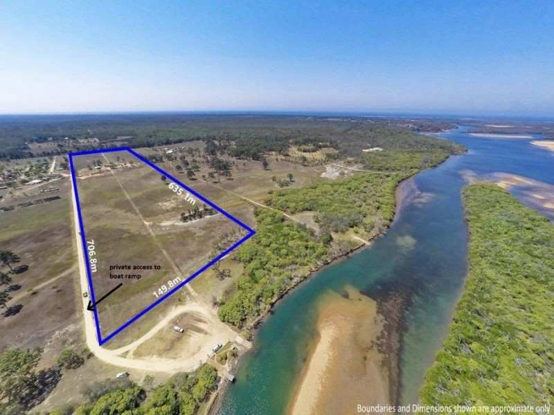 1392 Coast Road, Baffle Creek QLD 4674