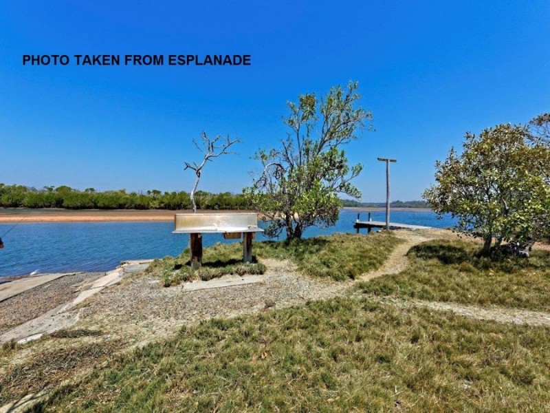 1392 Coast Road, Baffle Creek QLD 4674
