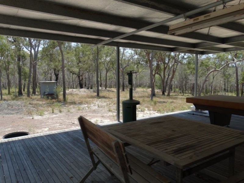 189 Seabreeze Court, Deepwater QLD 4674