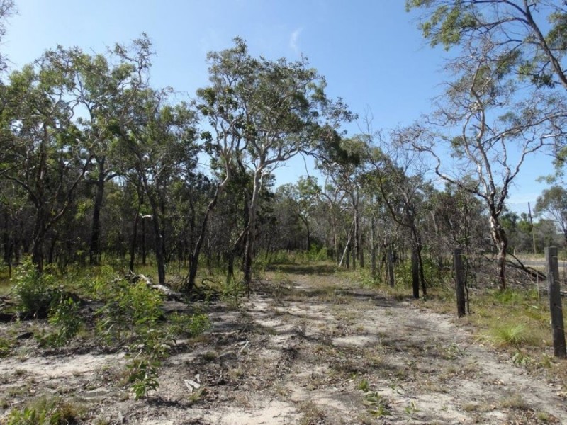 83 Deepwater Road, Deepwater QLD 4674