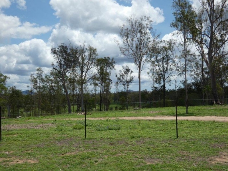 404 Mount Bucca Road, Abbotsford QLD 4670