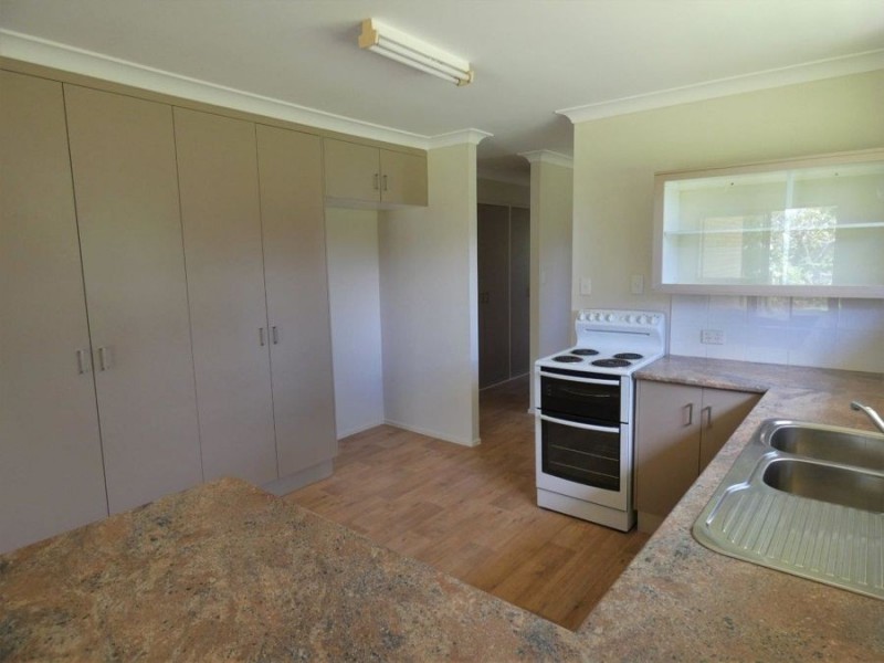 17 Main Street, Yandaran QLD 4673