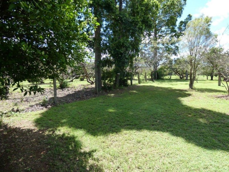 17 Main Street, Yandaran QLD 4673