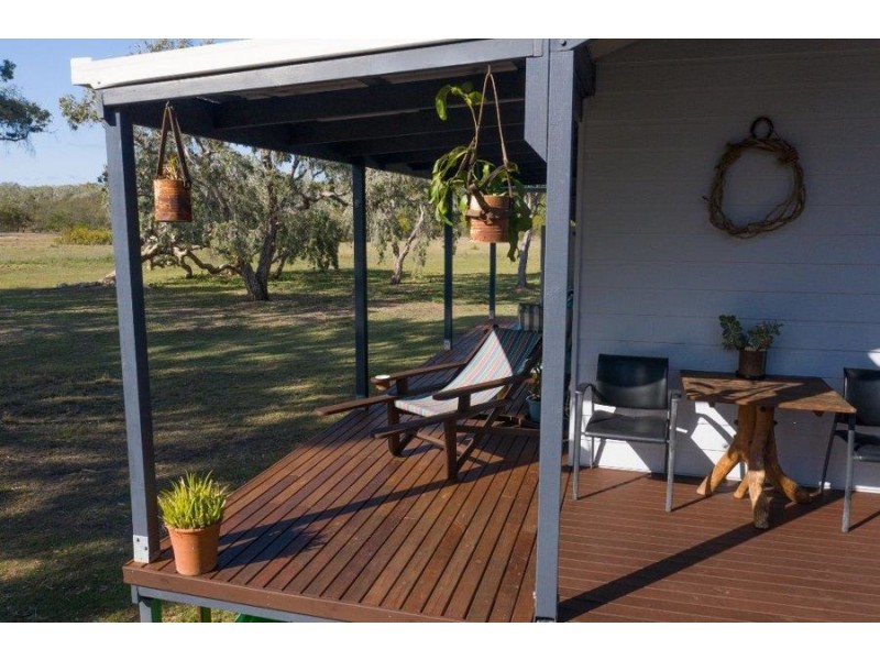 704 Fingerfield Road, Deepwater QLD 4674
