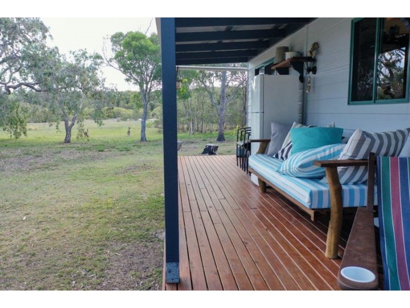 704 Fingerfield Road, Deepwater QLD 4674