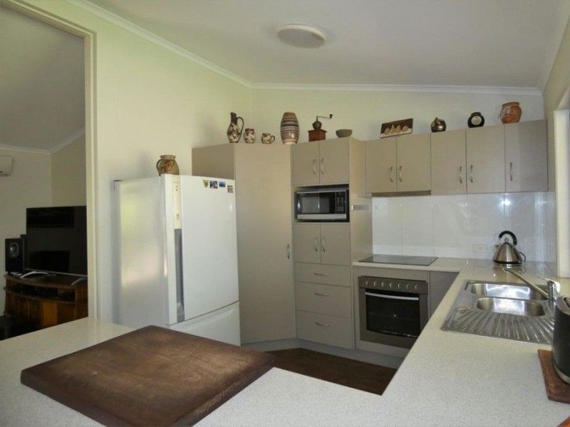 60 Taunton Road, Euleilah QLD 4674