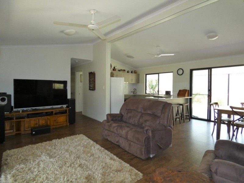 60 Taunton Road, Euleilah QLD 4674