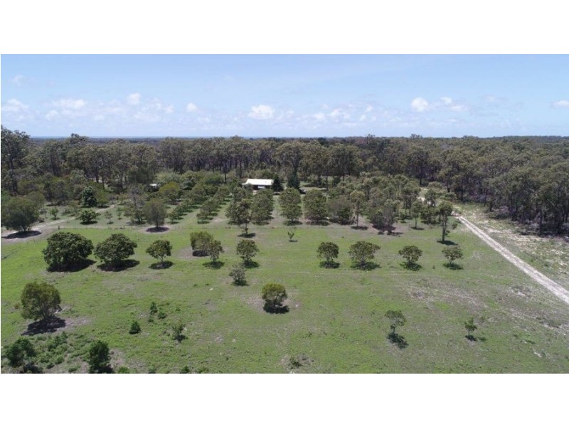 650 Fernfield Road, Deepwater QLD 4674
