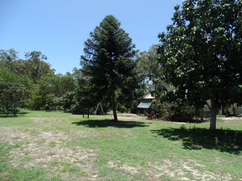 650 Fernfield Road, Deepwater QLD 4674