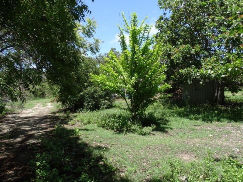 650 Fernfield Road, Deepwater QLD 4674