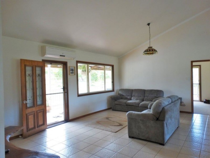 1341 Tableland Road, Mount Maria QLD 4674