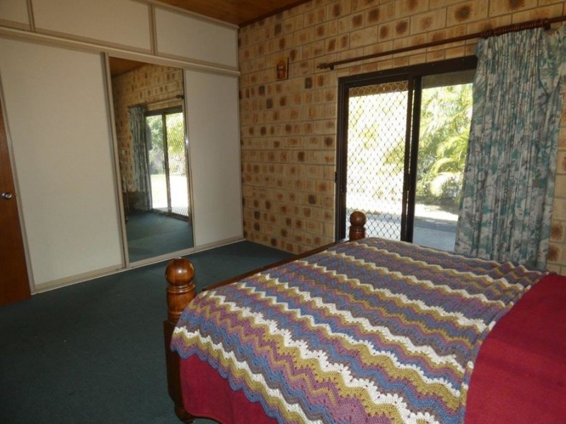 472 Matchbox Road, Deepwater QLD 4674