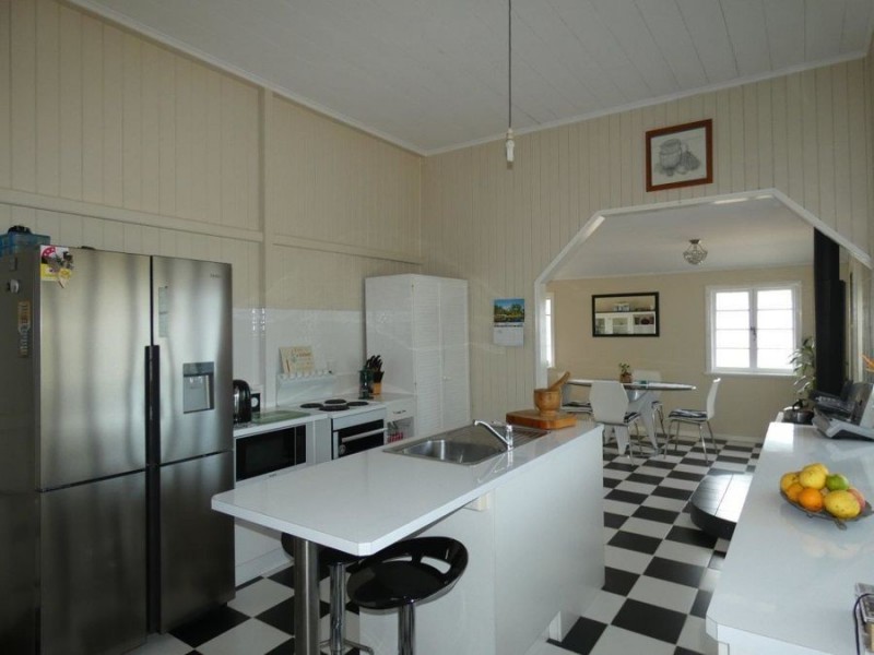 3 BINDARA COURT, Mullett Creek QLD 4670