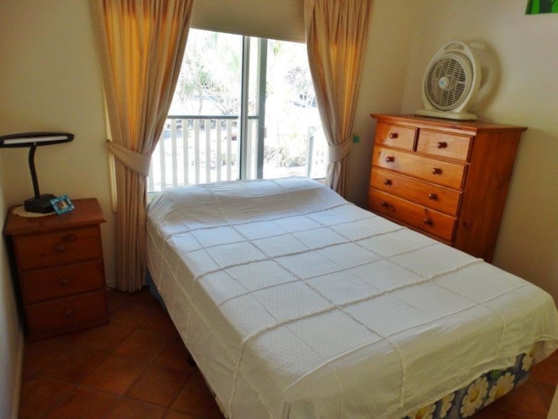 654 Pacific Dve, Deepwater QLD 4674