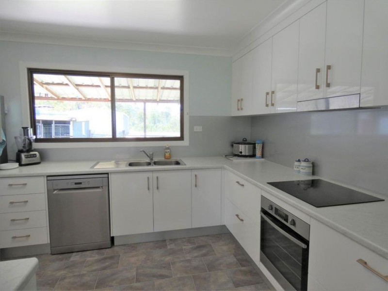 130 Blackmans Gap Road, Miriam Vale QLD 4677