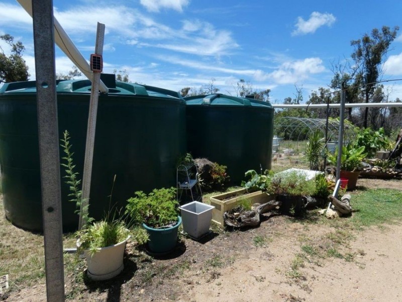 663 Matchbox Road, Deepwater QLD 4674