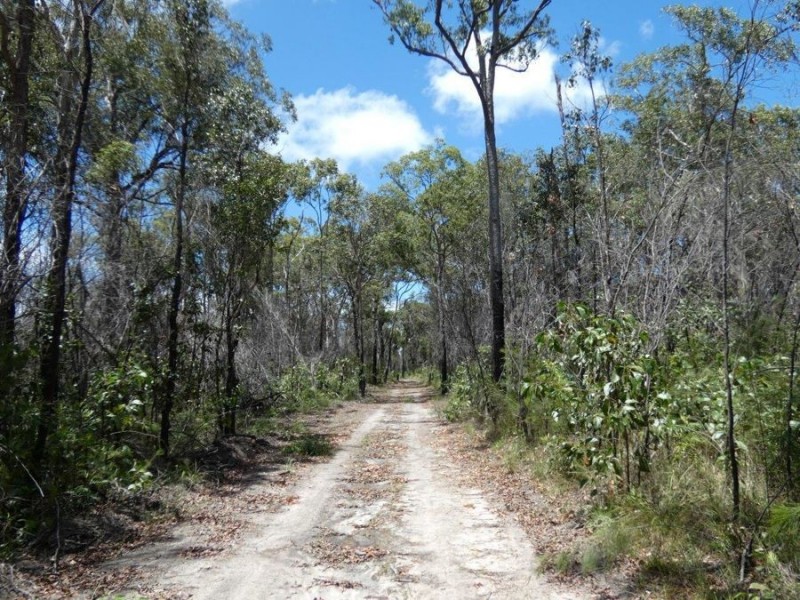 663 Matchbox Road, Deepwater QLD 4674