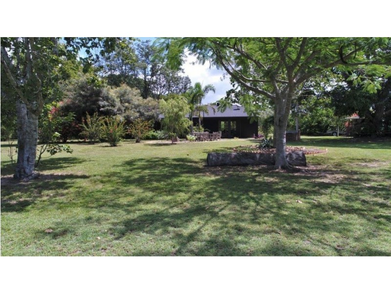 1347 Coast Road, Baffle Creek QLD 4674