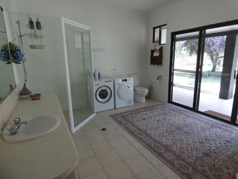 1347 Coast Road, Baffle Creek QLD 4674