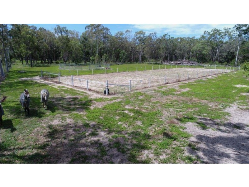 1347 Coast Road, Baffle Creek QLD 4674