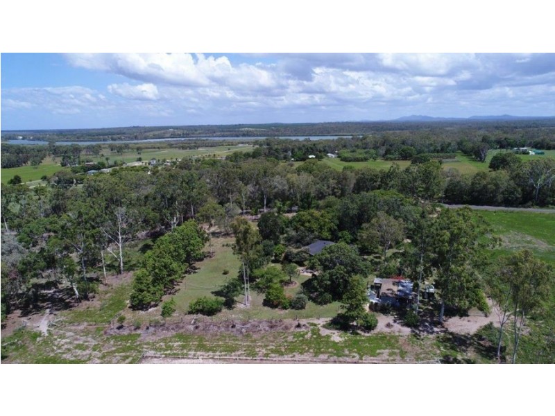 1347 Coast Road, Baffle Creek QLD 4674