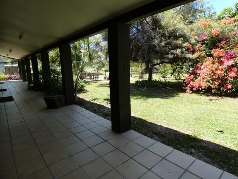 1347 Coast Road, Baffle Creek QLD 4674