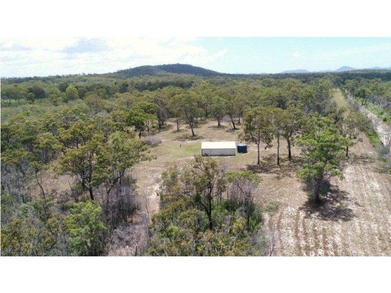 756 Matchbox Road, Deepwater QLD 4674