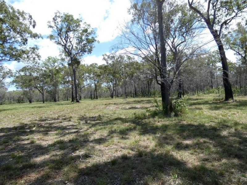 756 Matchbox Road, Deepwater QLD 4674