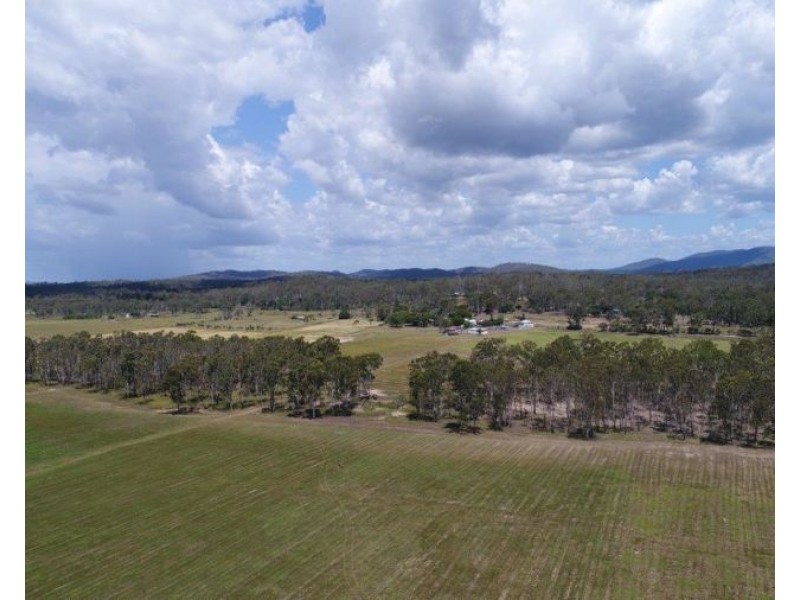 3183 Lowmead Road, Lowmead QLD 4676