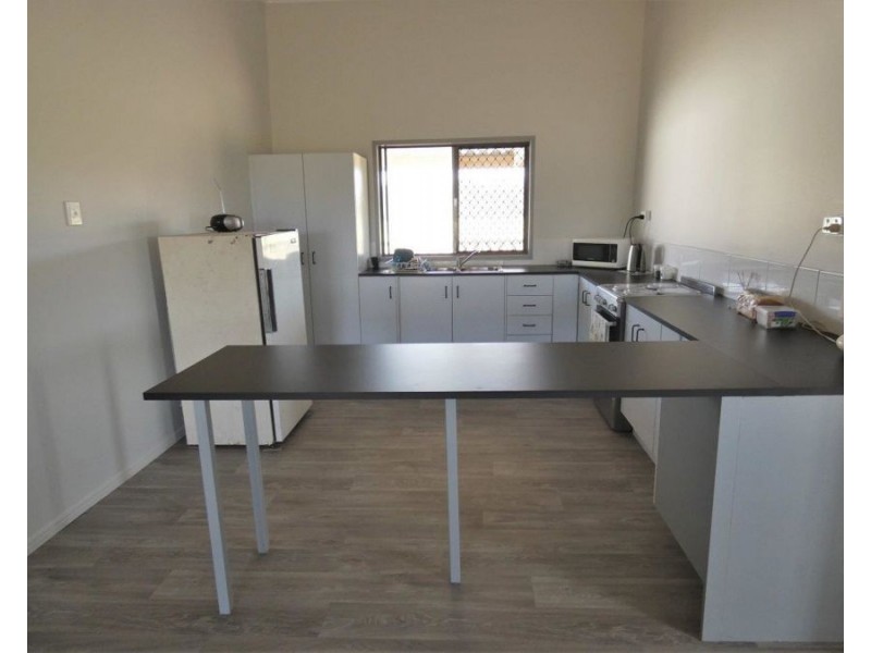3183 Lowmead Road, Lowmead QLD 4676