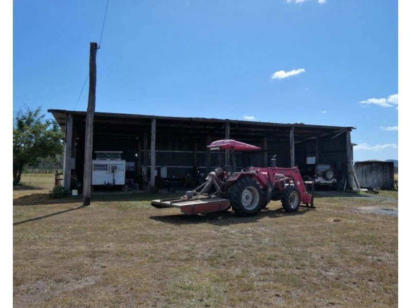 3183 Lowmead Road, Lowmead QLD 4676
