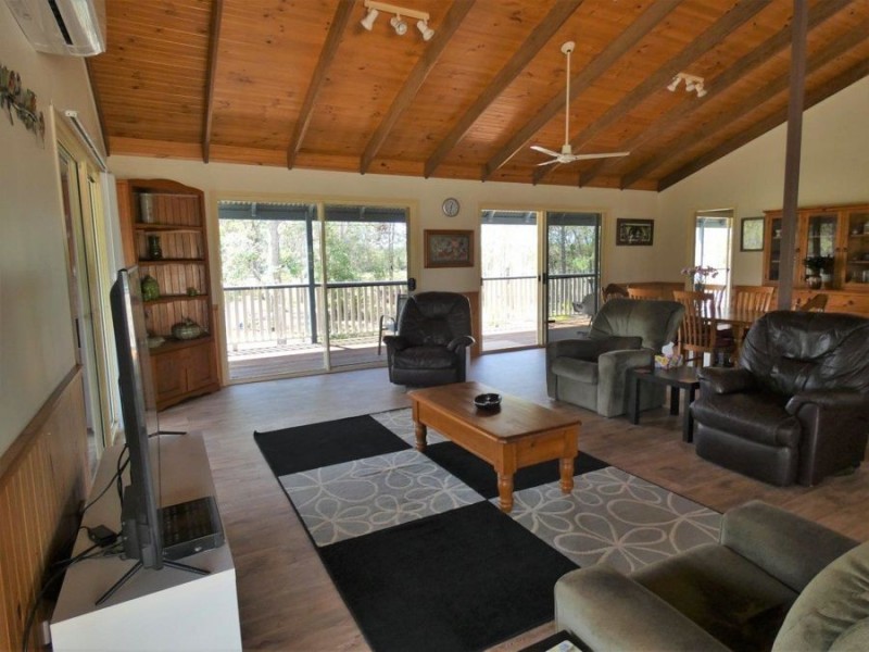32 Newtons Road, Rosedale QLD 4674