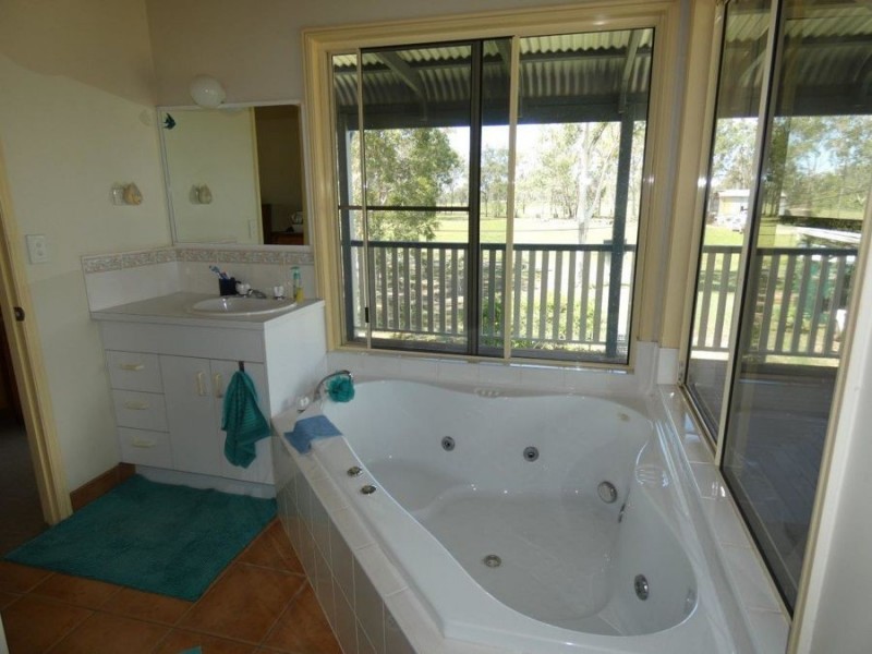 32 Newtons Road, Rosedale QLD 4674