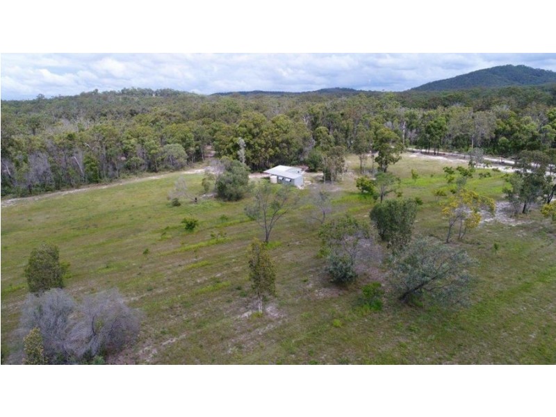 800 Capricornia Drive, Deepwater QLD 4674