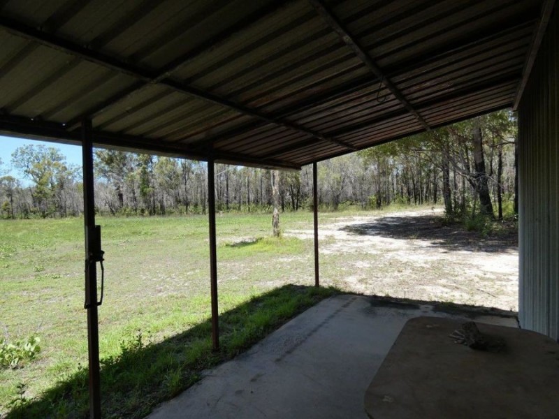 800 Capricornia Drive, Deepwater QLD 4674