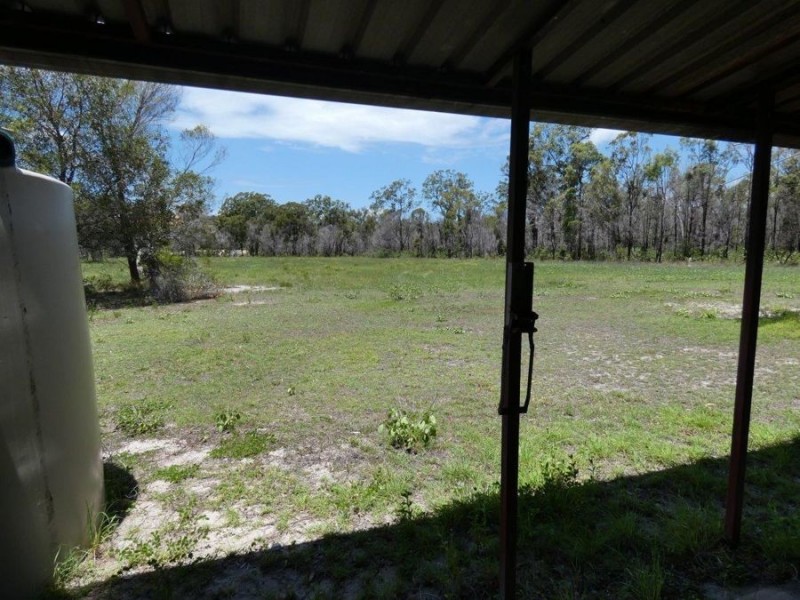 800 Capricornia Drive, Deepwater QLD 4674