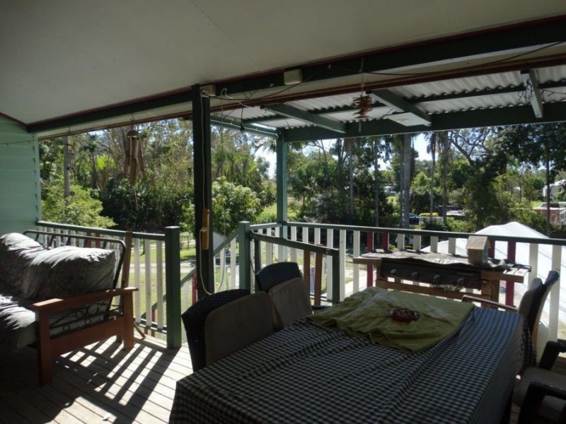 12 Chapman Street, Miriam Vale QLD 4677