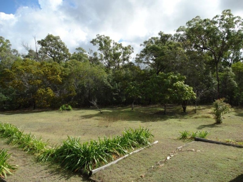 21 Sorensen Road, Baffle Creek QLD 4674