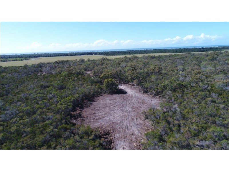 Lot 4 Fingerfield Road, Rules Beach QLD 4674