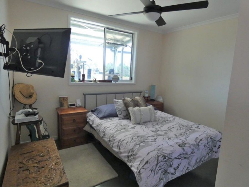 17 Lloyd Jones Road, Rosedale QLD 4674