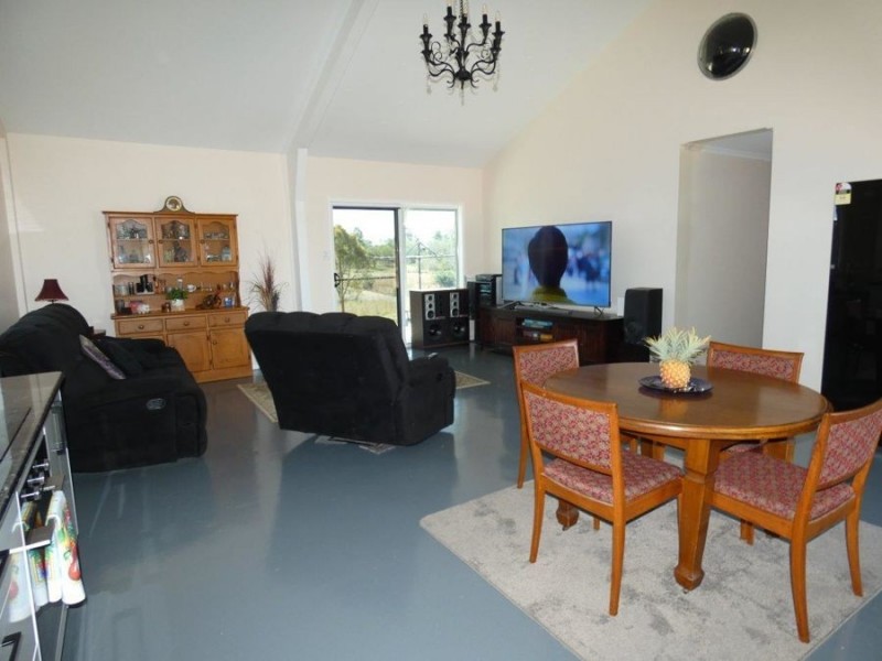 17 Lloyd Jones Road, Rosedale QLD 4674